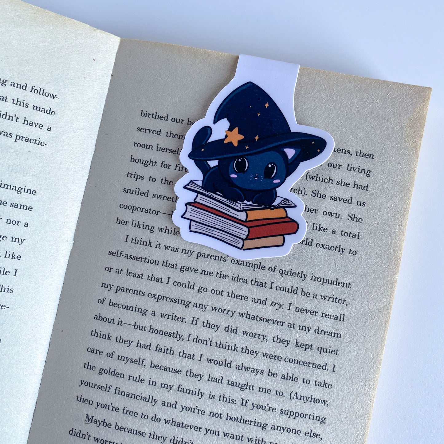 Magnetic Bookmark - Nyx - Kawaii Cat