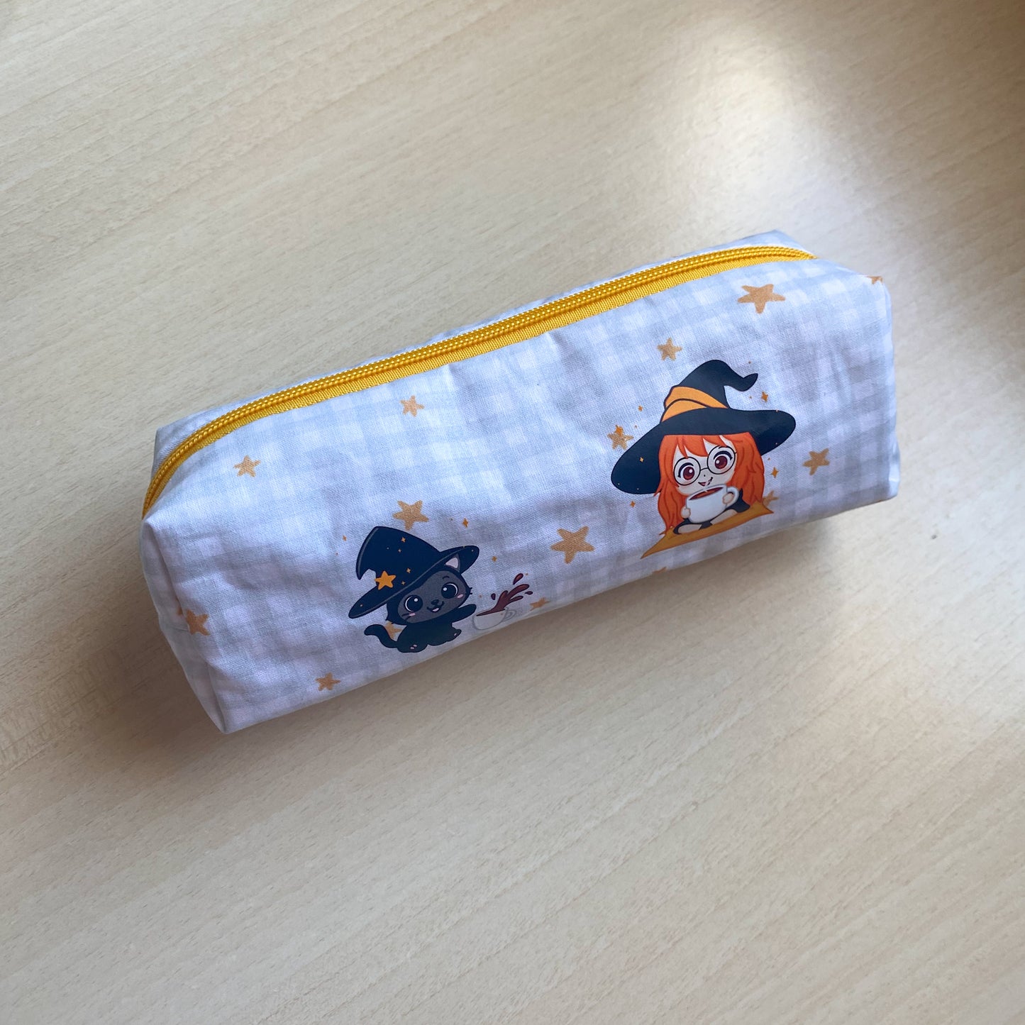 Estuche Neceser Boxy Pequeño con Diseño Kawaii - Cozy Cafe