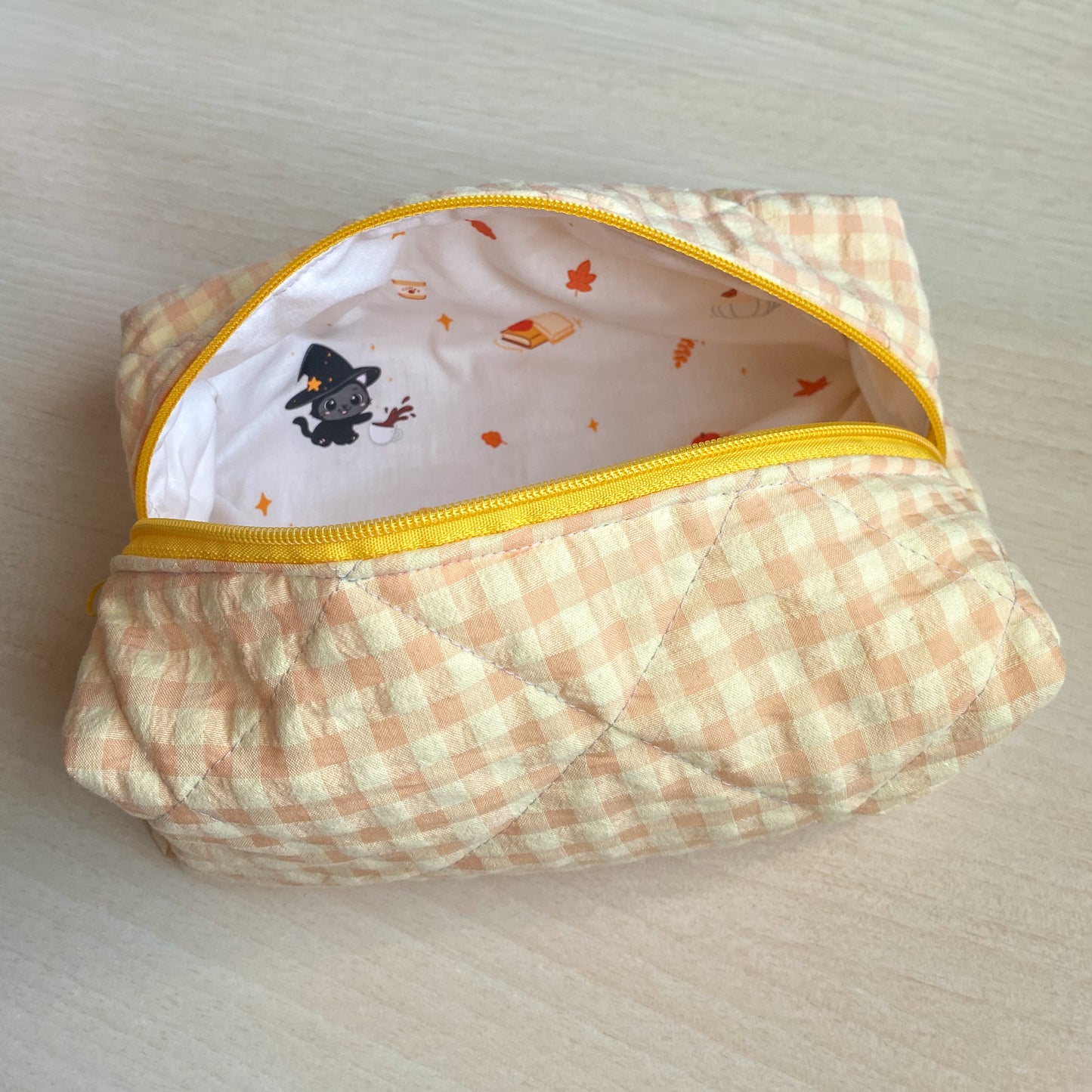 Estuche Neceser Boxy Mediano con Diseño Kawaii en el interior - Cozy Cafe