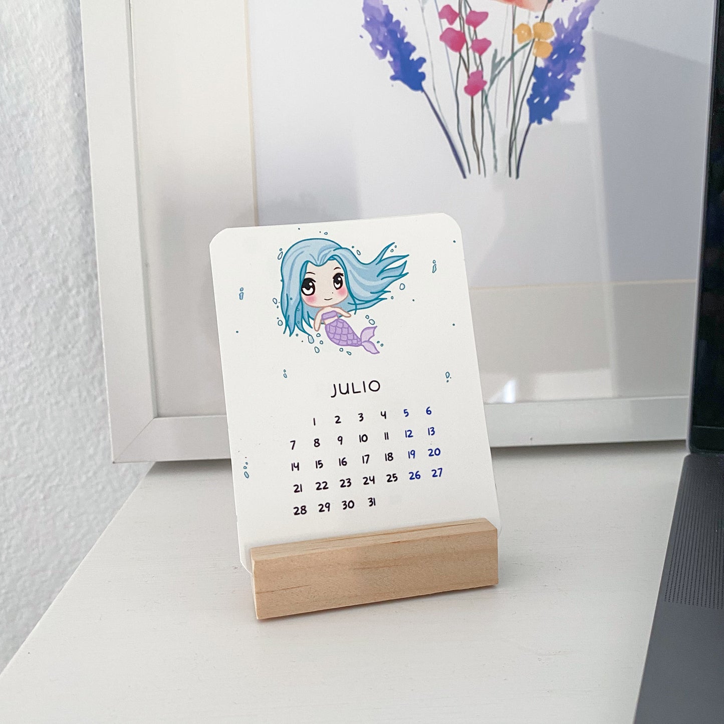 Calendario Mini con Ilustraciones Kawaii 2025