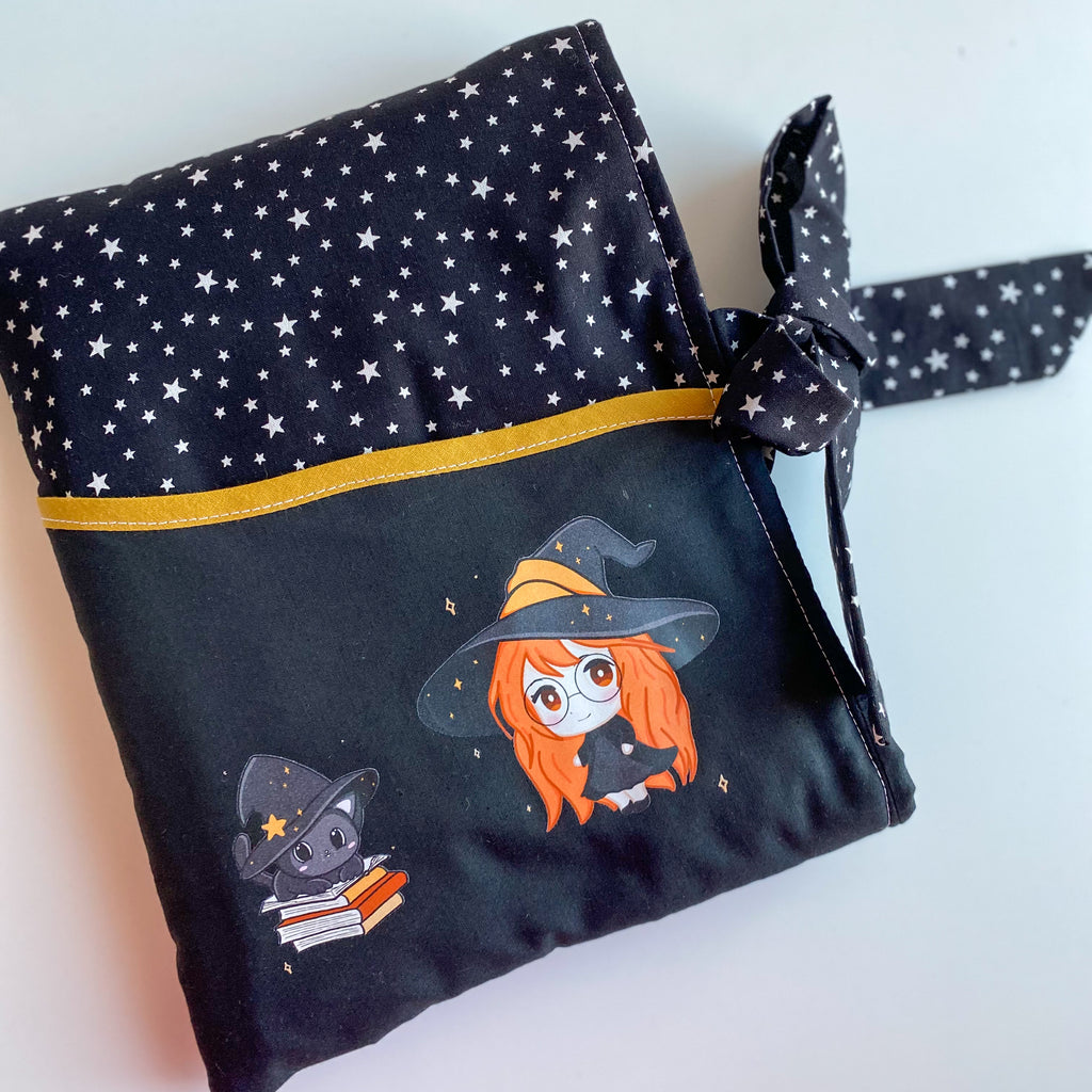 Padded Sleeve with Bow for Books, Kindle or iPad – Kawaii Magical Autumn Illustration