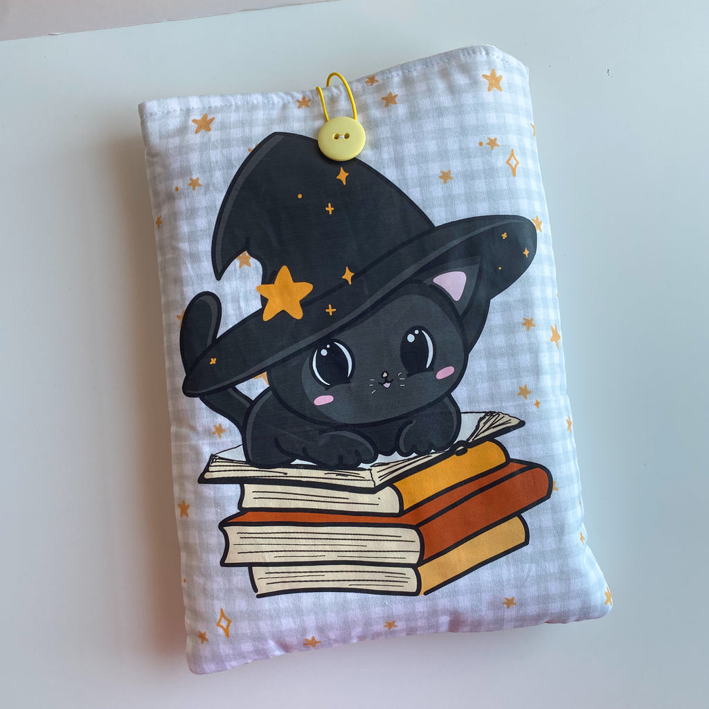 Funda acolchada con Botón para libros, Kindle o iPad – Ilustración kawaii Mágico Otoño