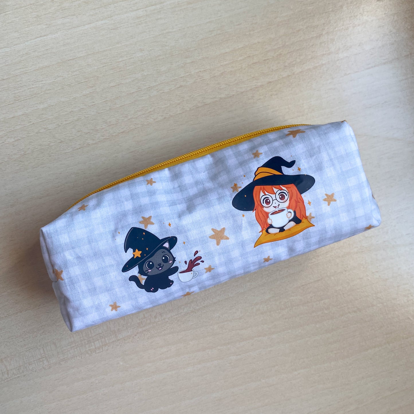 Estuche Neceser Boxy Pequeño con Diseño Kawaii - Cozy Cafe